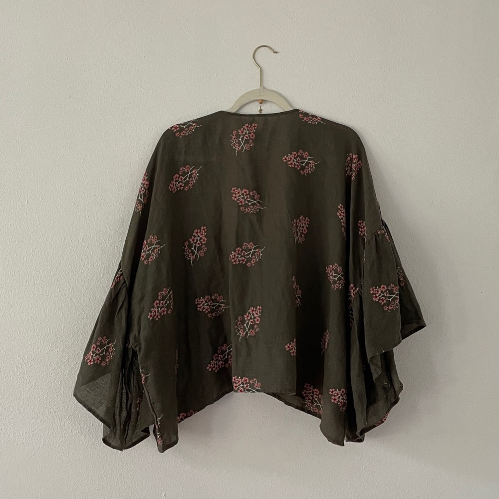 Universal Thread Linen Blend Wrap Top Open Front Onesize Cover Up Coastal Green - Picture 14 of 15